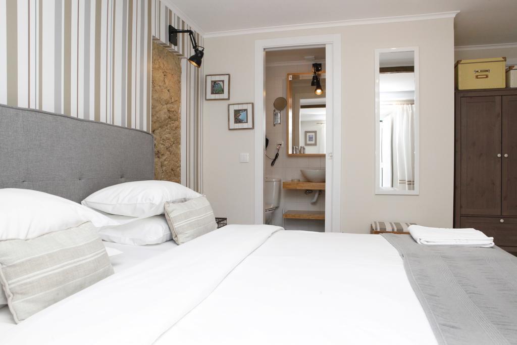 Flores Guest House Lisboa Extérieur photo